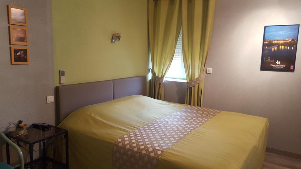 Hotel Le Gambetta Carmaux Esterno foto
