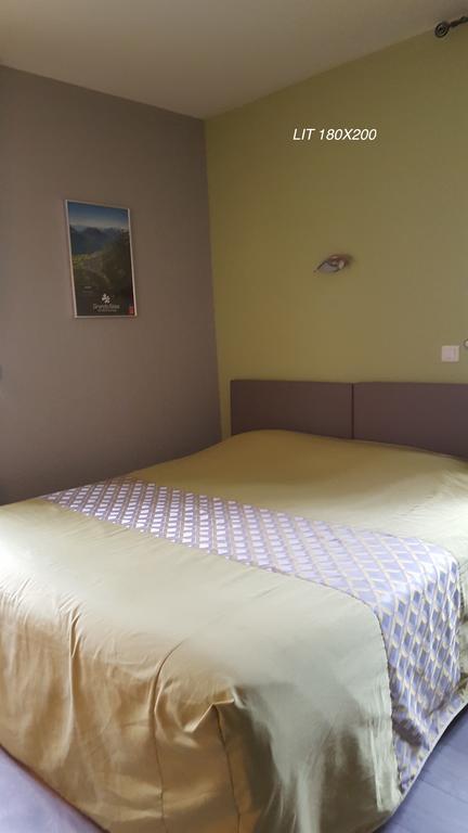 Hotel Le Gambetta Carmaux Esterno foto