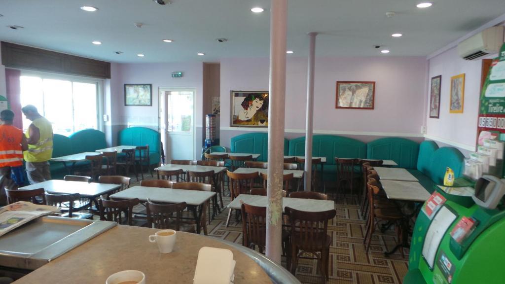 Hotel Le Gambetta Carmaux Esterno foto